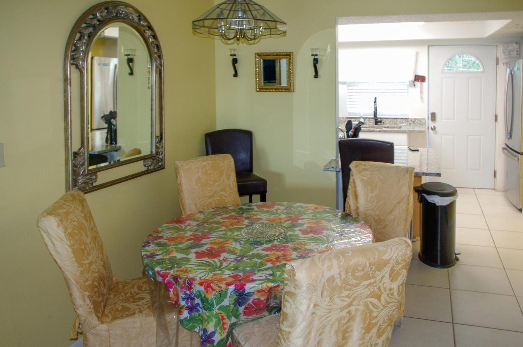 Marion Lane Suites Cocoa Beach Extérieur photo