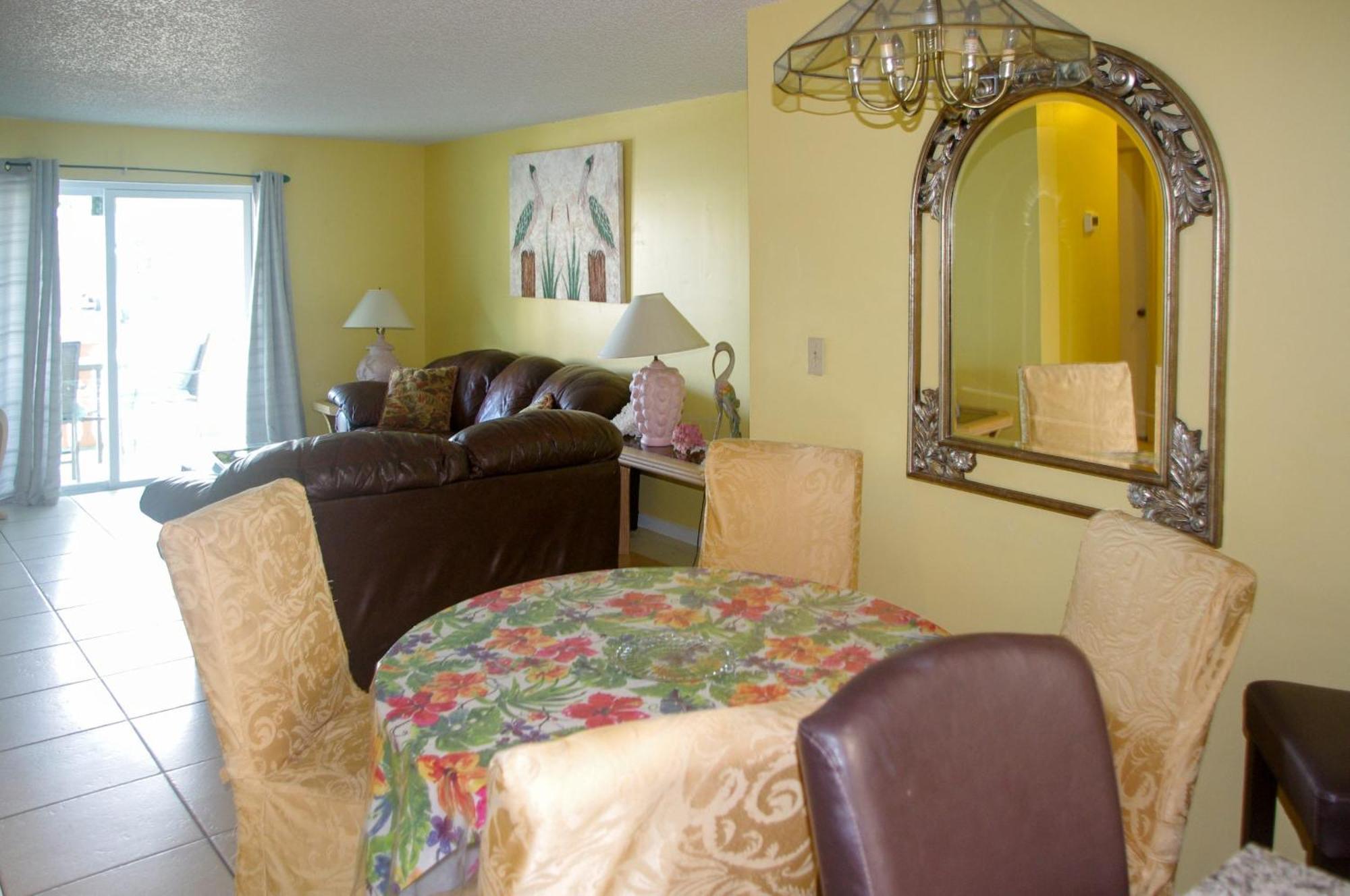 Marion Lane Suites Cocoa Beach Extérieur photo